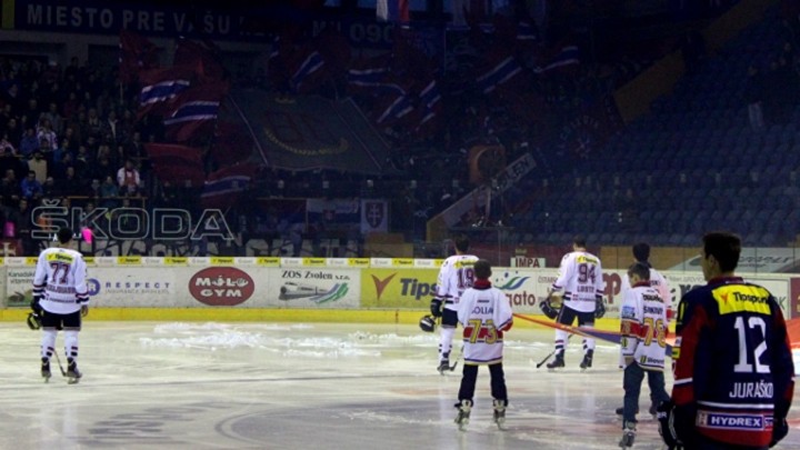 VEĽKÉ GESTO K SLUŠNOSTI A VZÁJOMNEJ ÚCTE PRED POHRONSKÝM DERBY ZVOLEN – BANSKÁ BYSTRICA